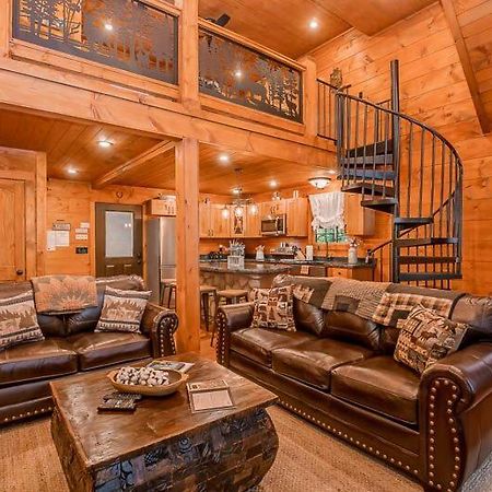 The Buckhorn By Stony Brook Cabins Gatlinburg Eksteriør billede