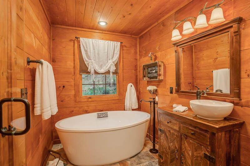 The Buckhorn By Stony Brook Cabins Gatlinburg Eksteriør billede
