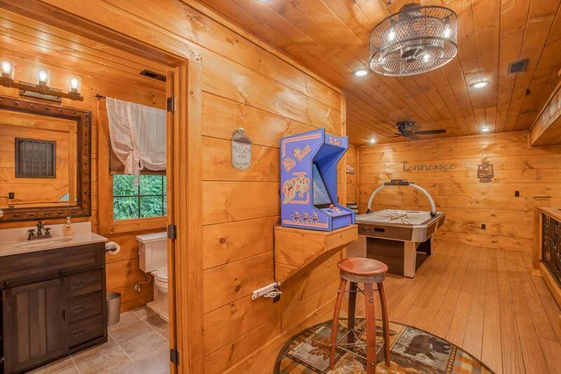 The Buckhorn By Stony Brook Cabins Gatlinburg Eksteriør billede