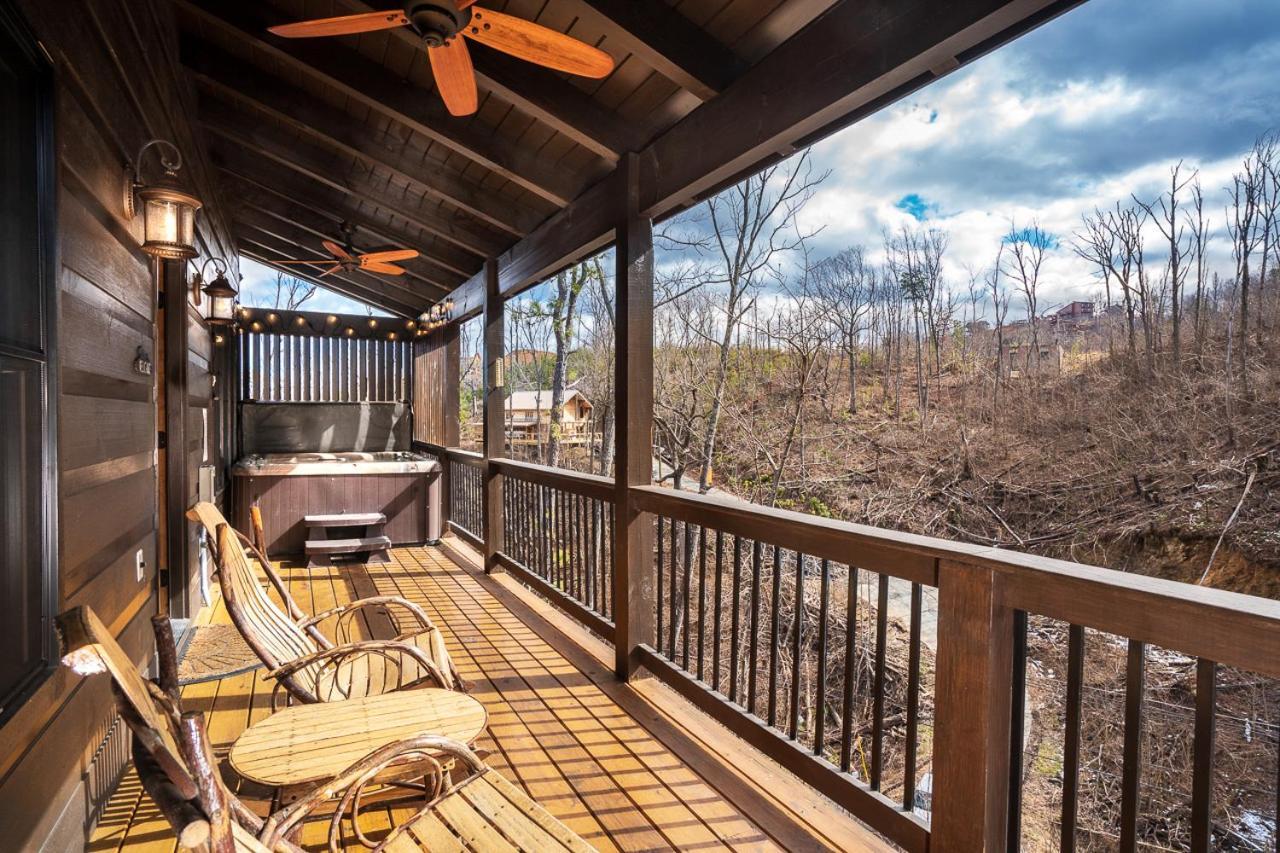The Buckhorn By Stony Brook Cabins Gatlinburg Eksteriør billede