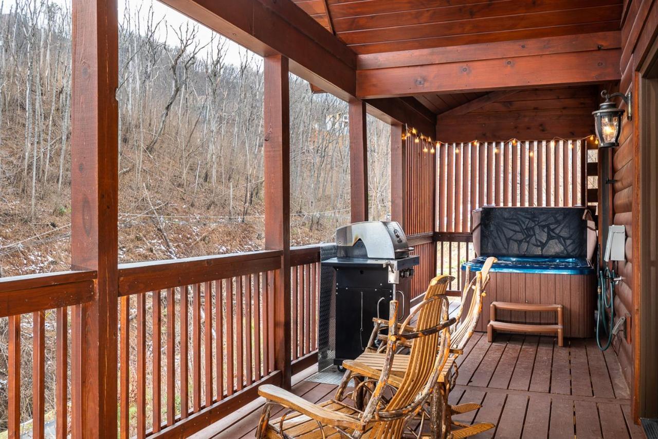 The Buckhorn By Stony Brook Cabins Gatlinburg Eksteriør billede