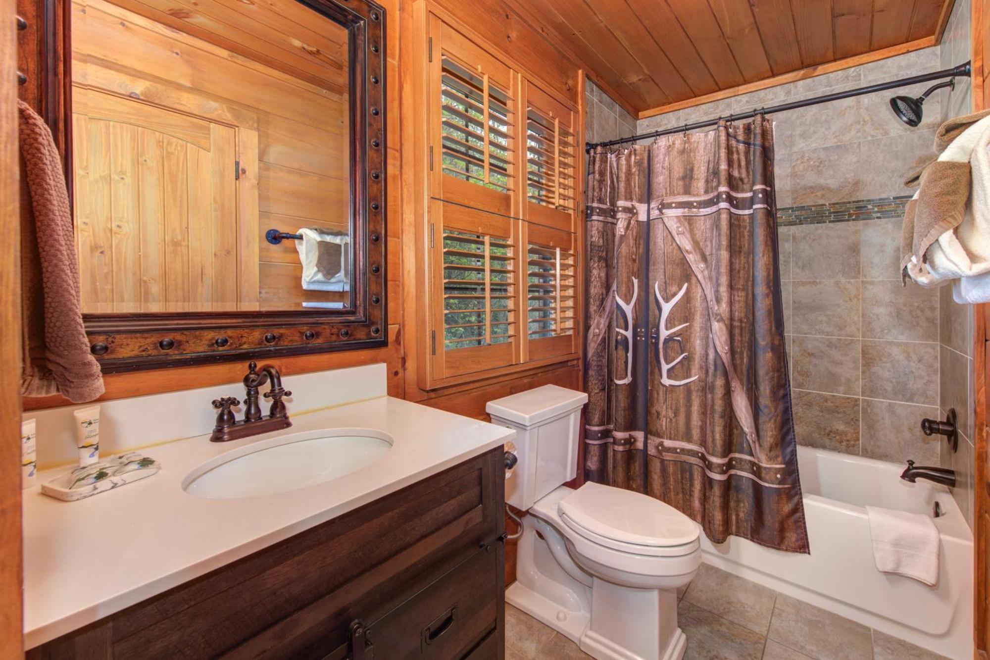 The Buckhorn By Stony Brook Cabins Gatlinburg Eksteriør billede